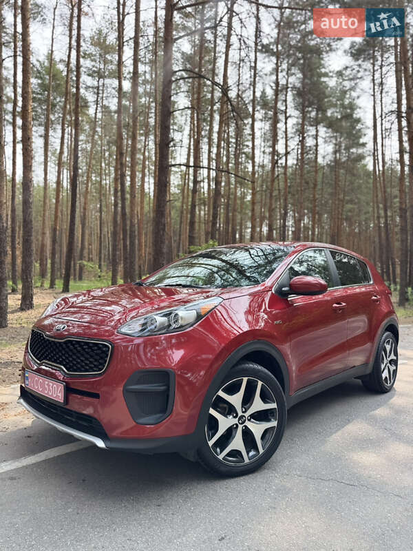 Позашляховик / Кросовер Kia Sportage 2018 в 