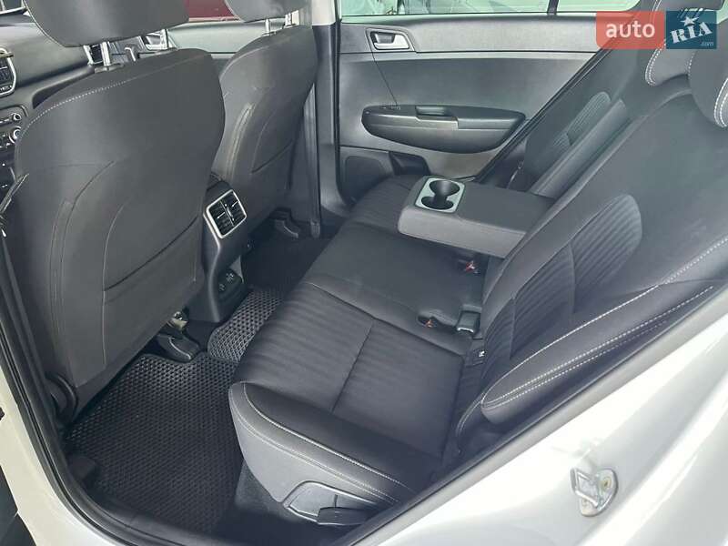 Внедорожник / Кроссовер Kia Sportage 2018 в Одессе