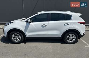 Внедорожник / Кроссовер Kia Sportage 2017 в 