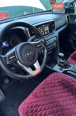 Внедорожник / Кроссовер Kia Sportage 2019 в 