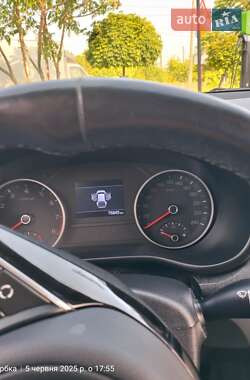 Позашляховик / Кросовер Kia Sportage 2019 в 