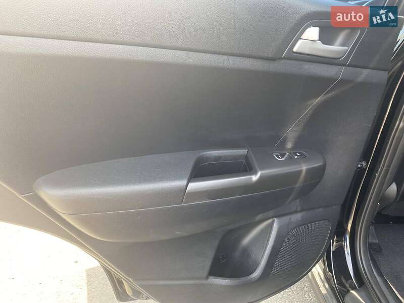 Позашляховик / Кросовер Kia Sportage 2018 в Запоріжжі