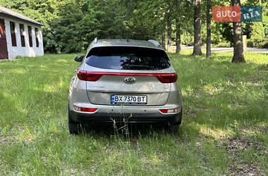 Внедорожник / Кроссовер Kia Sportage 2016 в 