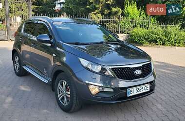 Позашляховик / Кросовер Kia Sportage 2015 в Миргороді