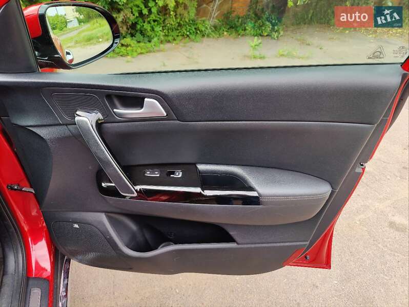 Внедорожник / Кроссовер Kia Sportage 2018 в Бердичеве