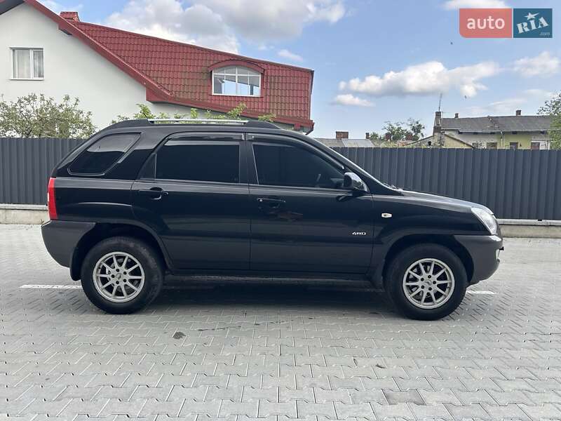 Позашляховик / Кросовер Kia Sportage 2006 в Стрию