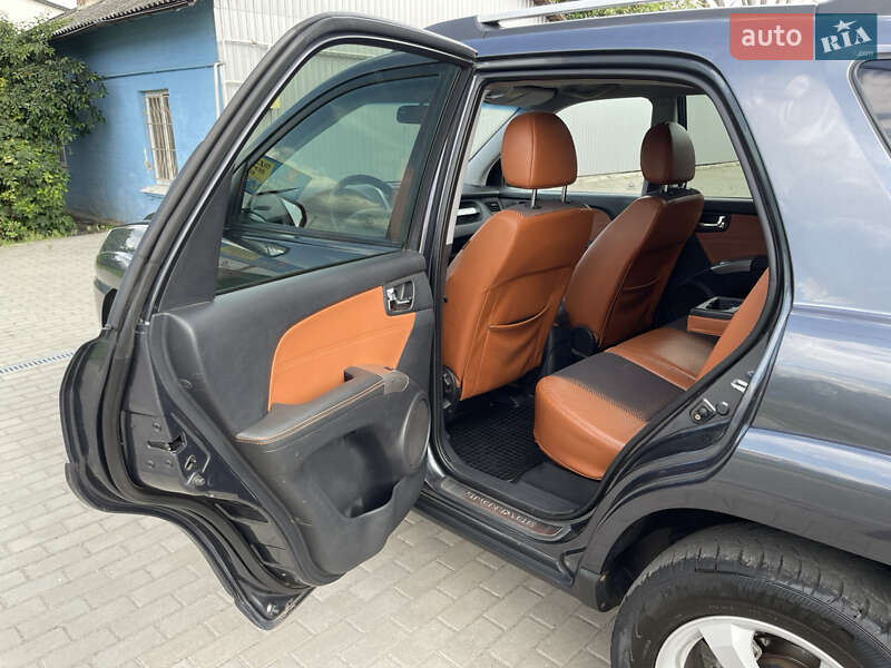 Позашляховик / Кросовер Kia Sportage 2009 в Полтаві