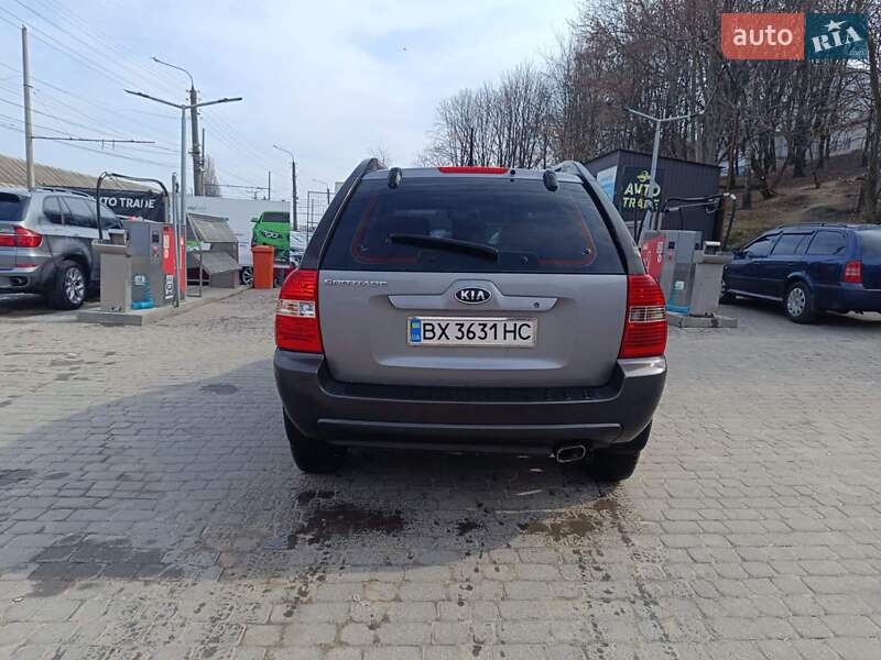 Позашляховик / Кросовер Kia Sportage 2006 в Хмельницькому