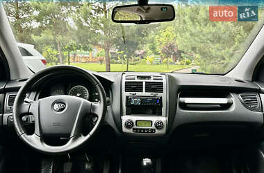 Позашляховик / Кросовер Kia Sportage 2007 в 