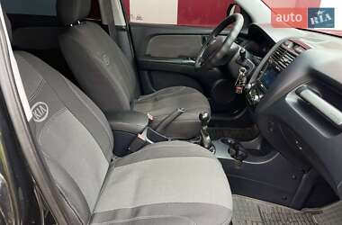 Внедорожник / Кроссовер Kia Sportage 2008 в 