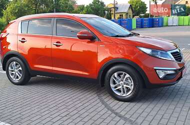 Внедорожник / Кроссовер Kia Sportage 2013 в 