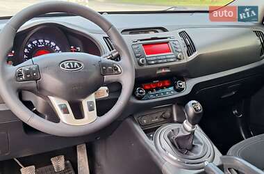 Внедорожник / Кроссовер Kia Sportage 2013 в 