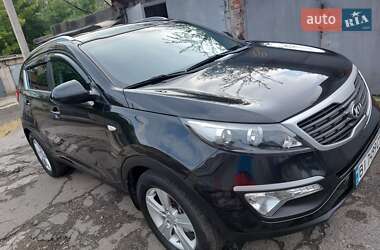 Внедорожник / Кроссовер Kia Sportage 2013 в Днепре