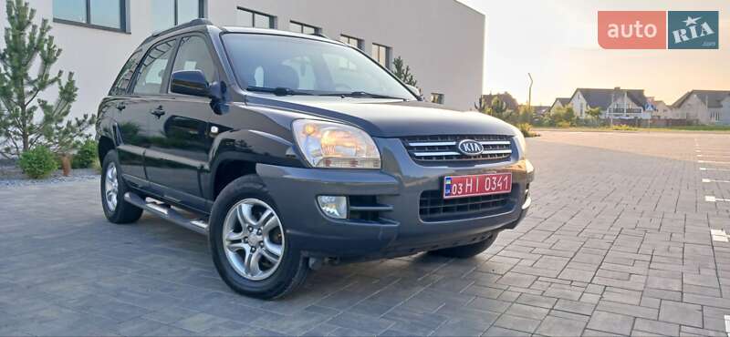 Внедорожник / Кроссовер Kia Sportage 2007 в 