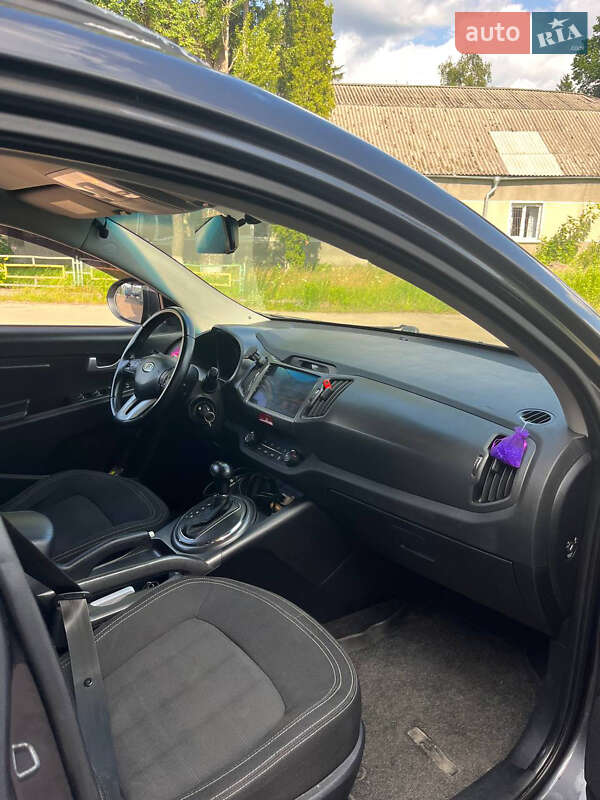 Внедорожник / Кроссовер Kia Sportage 2011 в Житомире