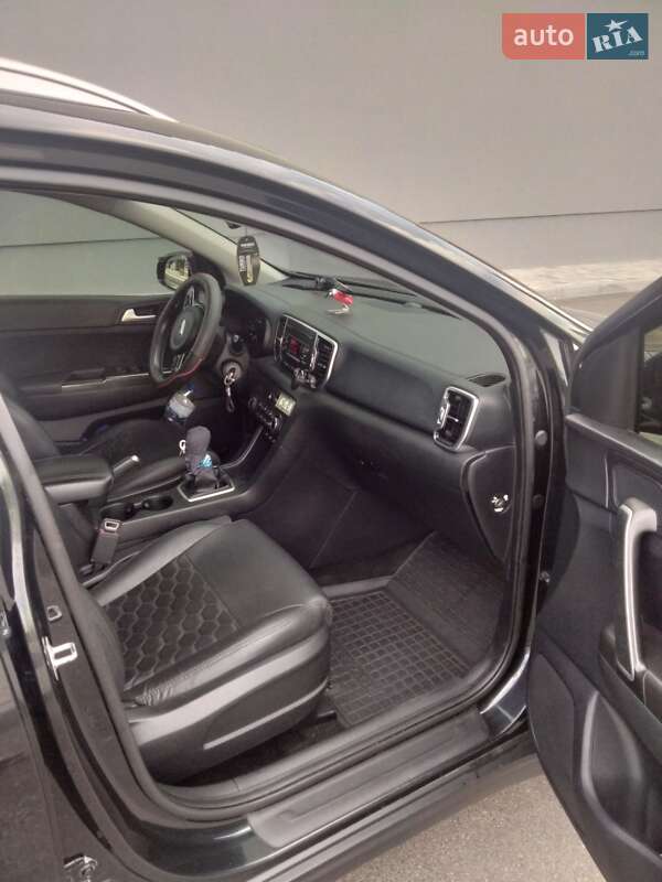 Внедорожник / Кроссовер Kia Sportage 2016 в Виннице