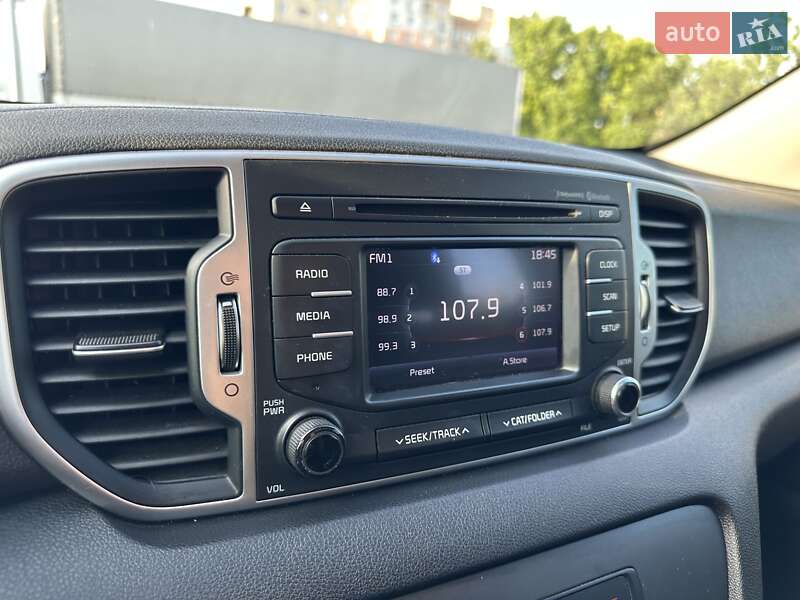 Внедорожник / Кроссовер Kia Sportage 2017 в Кропивницком