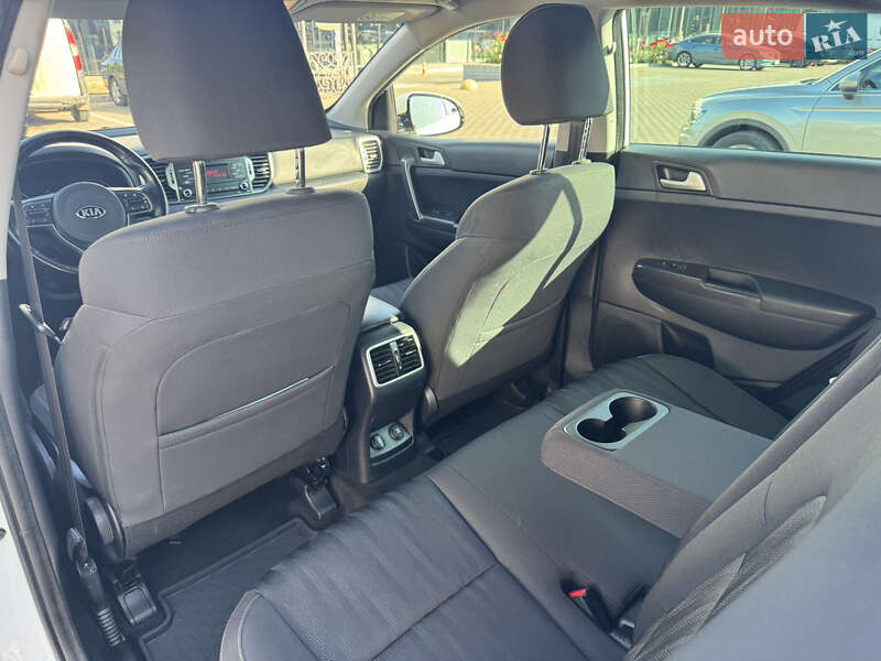 Внедорожник / Кроссовер Kia Sportage 2017 в Одессе