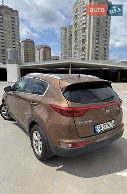 Внедорожник / Кроссовер Kia Sportage 2017 в 