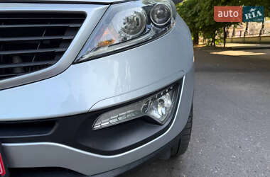 Внедорожник / Кроссовер Kia Sportage 2013 в 