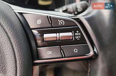 Позашляховик / Кросовер Kia Sportage 2019 в 