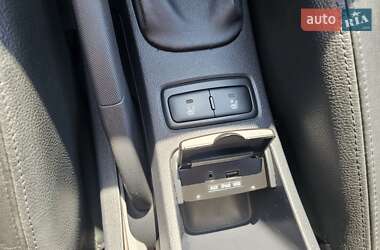 Позашляховик / Кросовер Kia Sportage 2009 в 
