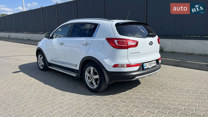 Внедорожник / Кроссовер Kia Sportage 2012 в Луцке