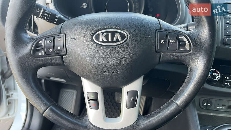 Внедорожник / Кроссовер Kia Sportage 2012 в Луцке