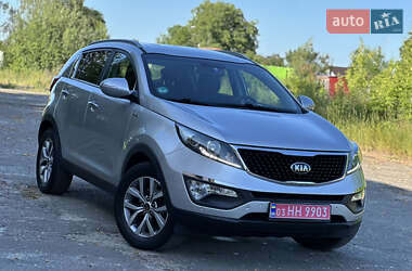 Позашляховик / Кросовер Kia Sportage 2015 в 