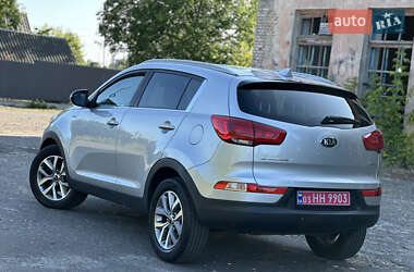 Позашляховик / Кросовер Kia Sportage 2015 в 