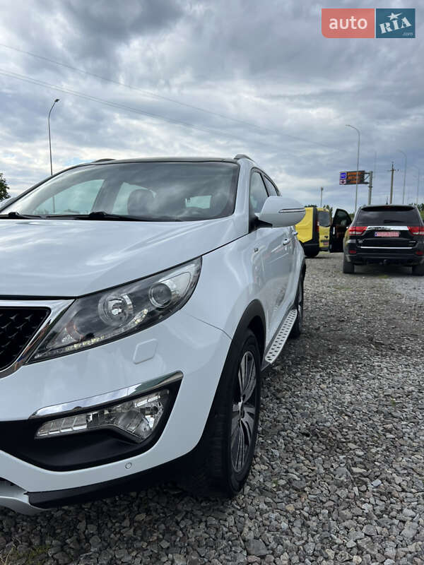 Позашляховик / Кросовер Kia Sportage 2015 в Бродах