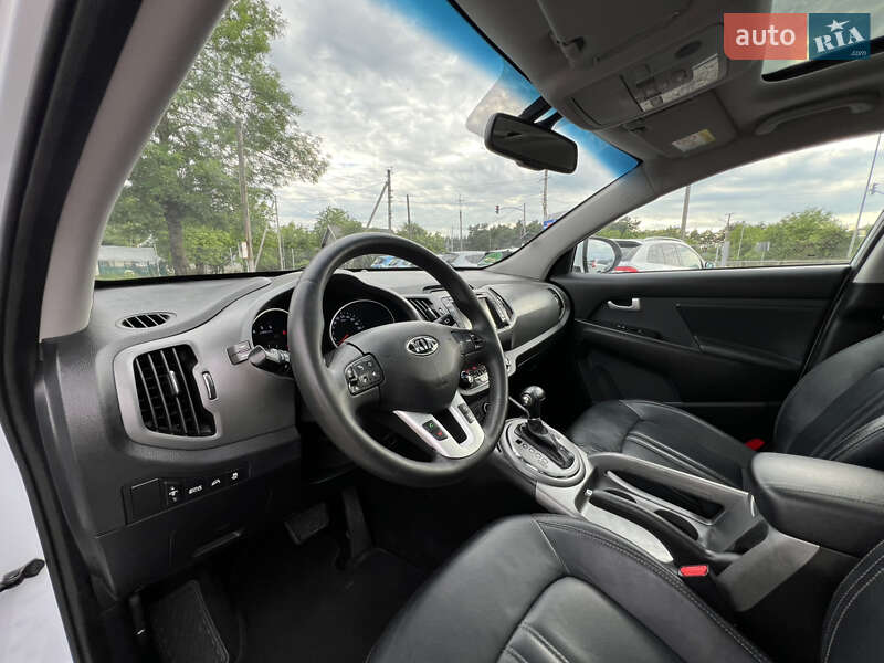 Позашляховик / Кросовер Kia Sportage 2015 в Бродах