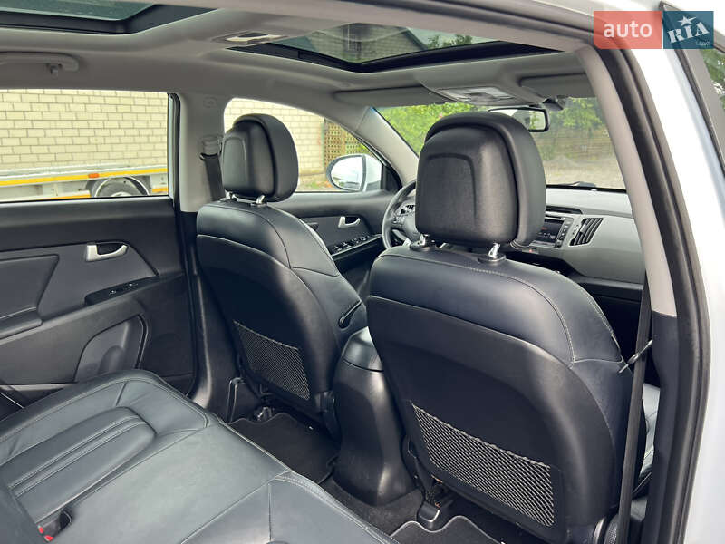Позашляховик / Кросовер Kia Sportage 2015 в Бродах