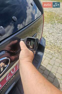 Позашляховик / Кросовер Kia Sportage 2009 в 