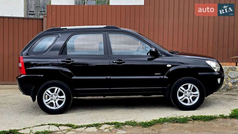 Внедорожник / Кроссовер Kia Sportage 2006 в Полтаве