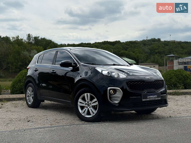 Внедорожник / Кроссовер Kia Sportage 2016 в Днепре