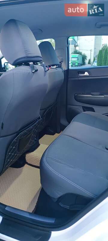 Внедорожник / Кроссовер Kia Sportage 2017 в Виннице