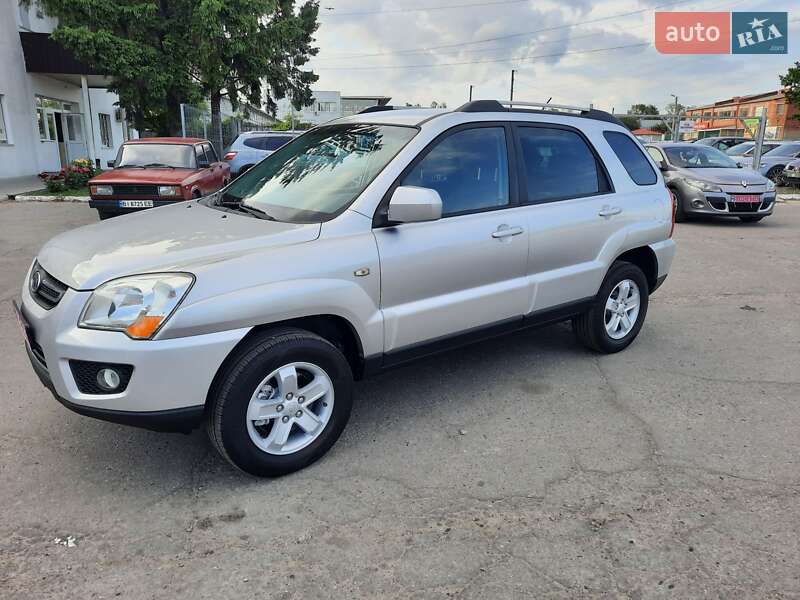 Внедорожник / Кроссовер Kia Sportage 2009 в Полтаве