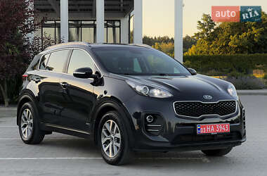 Внедорожник / Кроссовер Kia Sportage 2017 в Радивилове