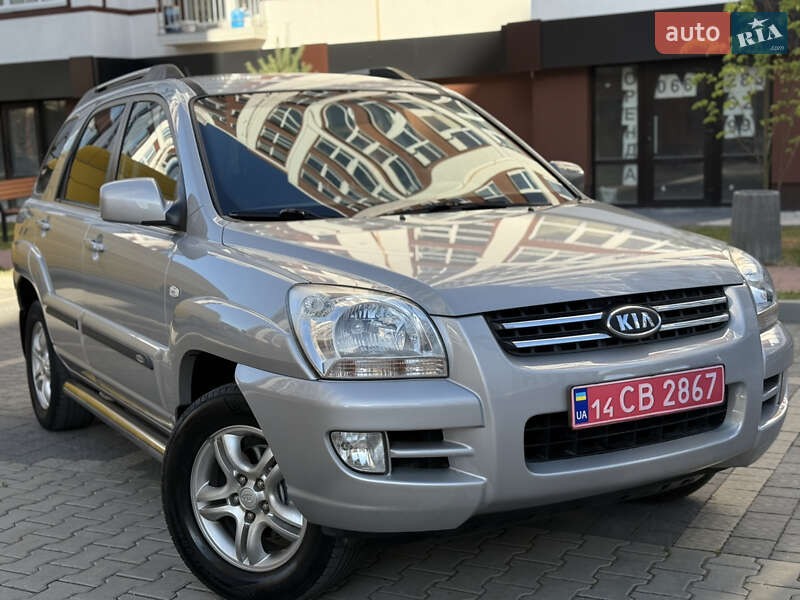 Позашляховик / Кросовер Kia Sportage 2008 в Івано-Франківську
