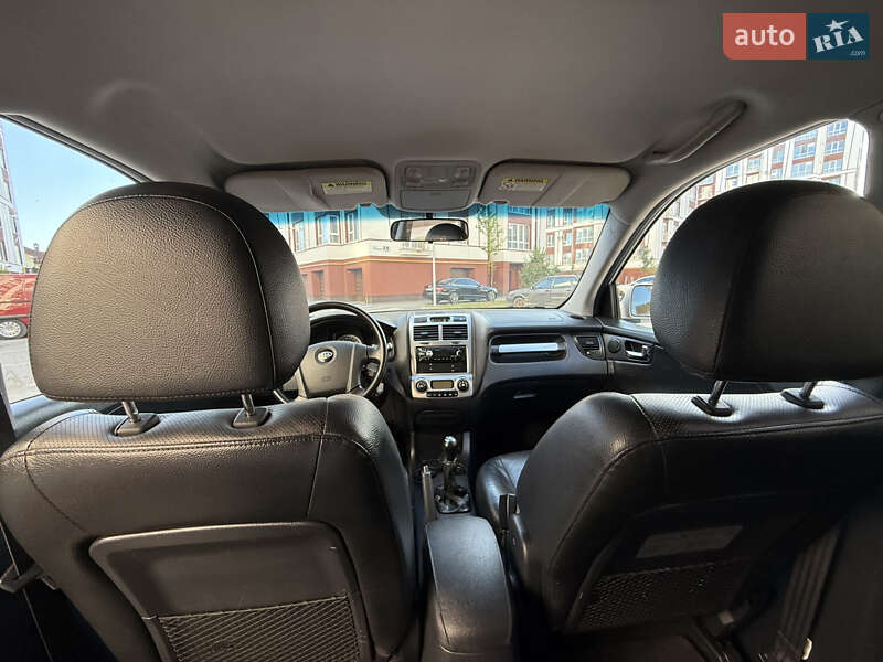 Позашляховик / Кросовер Kia Sportage 2008 в Івано-Франківську