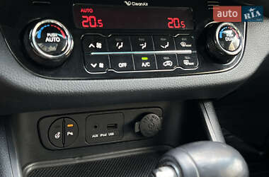 Позашляховик / Кросовер Kia Sportage 2011 в 