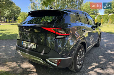 Позашляховик / Кросовер Kia Sportage 2024 в 