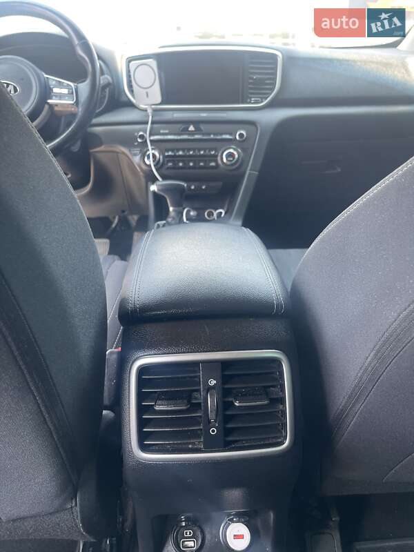 Позашляховик / Кросовер Kia Sportage 2021 в Львові