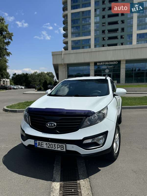 Позашляховик / Кросовер Kia Sportage 2012 в Дніпрі