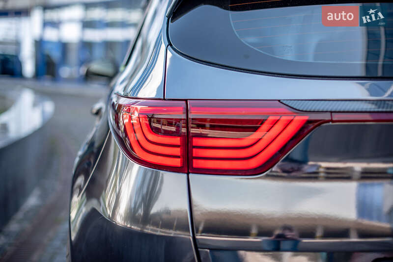 Позашляховик / Кросовер Kia Sportage 2016 в Одесі