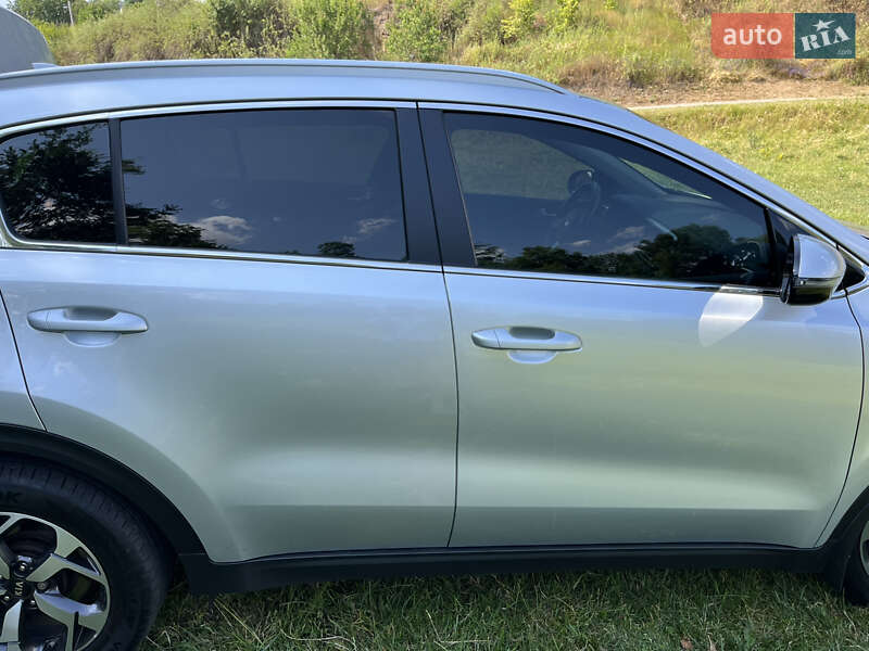 Внедорожник / Кроссовер Kia Sportage 2018 в Белой Церкви