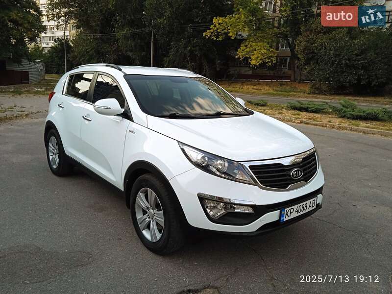 Позашляховик / Кросовер Kia Sportage 2011 в Запоріжжі