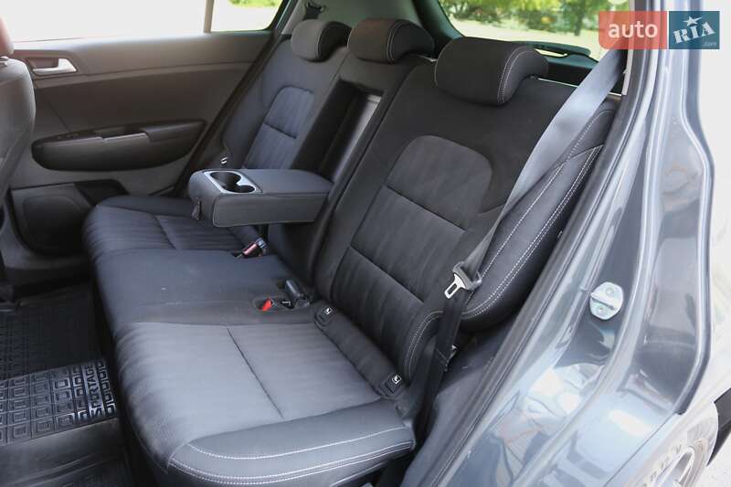 Внедорожник / Кроссовер Kia Sportage 2021 в Киеве