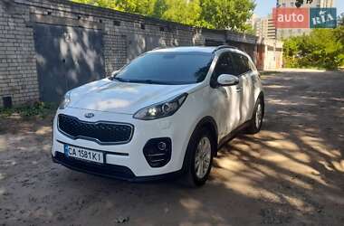 Внедорожник / Кроссовер Kia Sportage 2017 в Черкассах